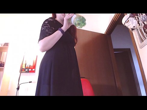 ❤️ Ein unterwürfiger Sklave, der schmutzige und üppige Höschen liebt, wird gezwungen zu masturbieren, nachdem er dieses Video gesehen hat! Beautiful porn bei de.courseclass.ru ❤
